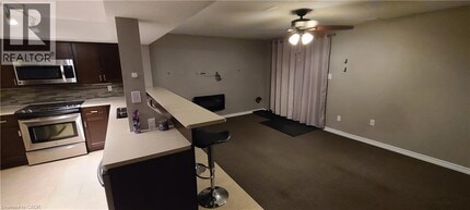 77 Thames Wy in Hamilton, ON - Building Photo - Building Photo