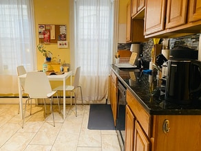 46 Middle St, Unit 3 in Boston, MA - Building Photo - Building Photo