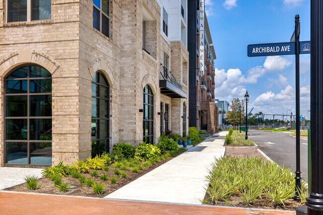 EmmaJames in Savannah, GA - Building Photo - Building Photo