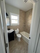 25 Prospect St, Unit Apt 3 in Elizabeth, NJ - Foto de edificio - Building Photo
