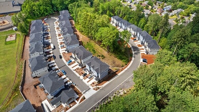 Forest Park Townhomes in Tumwater, WA - Foto de edificio - Building Photo