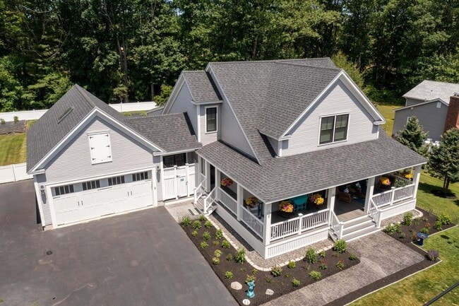 34 Furbish Rd in Wells, ME - Building Photo - Building Photo