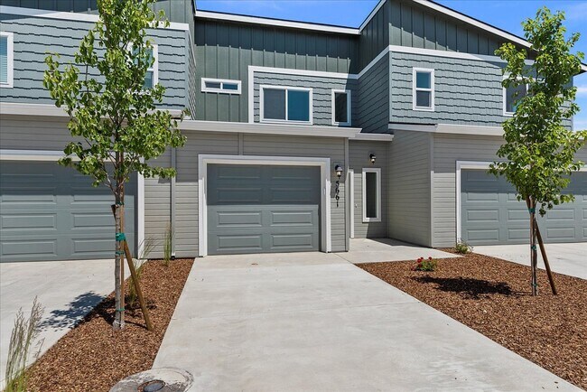 property at 5631 E Bollo St