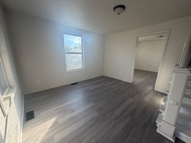 601 N Grandview St in Hutchinson, KS - Building Photo - Building Photo