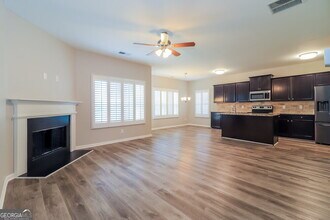 371 Stable View Loop in Dallas, GA - Building Photo - Building Photo