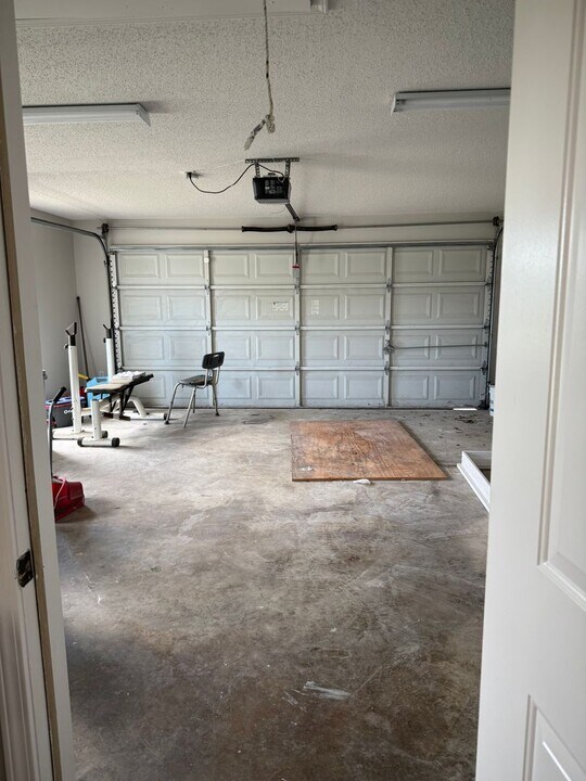 212 Spartan Loop in Slidell, LA - Building Photo