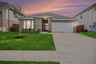 2214 Lierna Dr in La Marque, TX - Building Photo