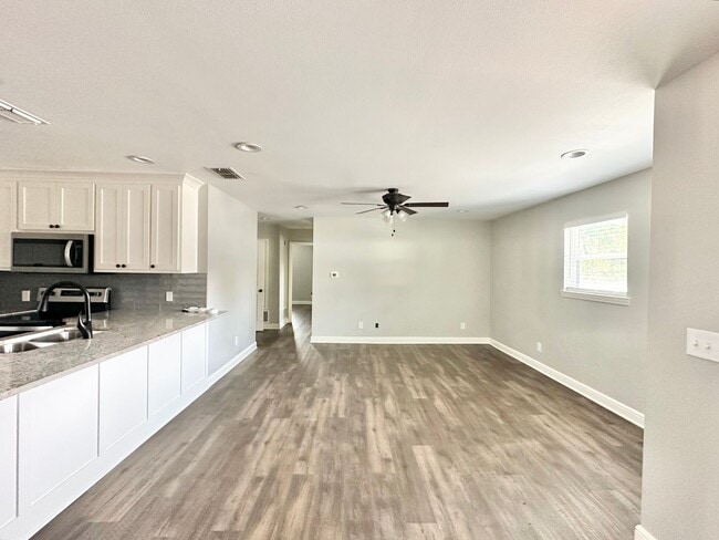 property at 300 Pecan St
