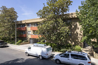 Variel Apartments in Canoga Park, CA - Building Photo - Building Photo