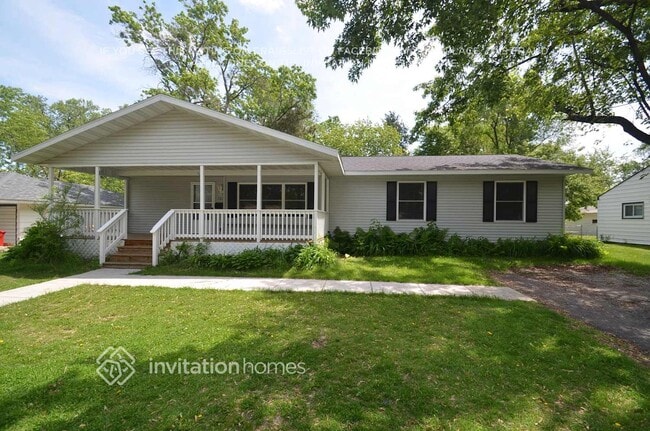 property at 7215 Thomas Ave S