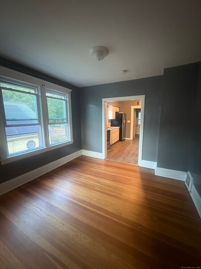 38 Orlando St in West Haven, CT - Foto de edificio - Building Photo