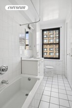 172 W 79th St in New York, NY - Building Photo - Building Photo