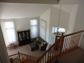 7357 Celata Ln in San Diego, CA - Building Photo - Building Photo