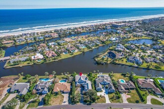 535 Lake Rd in Ponte Vedra Beach, FL - Foto de edificio - Building Photo