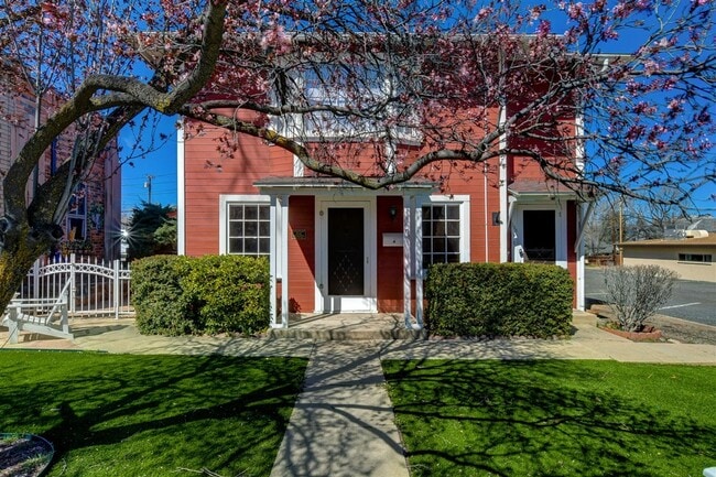 property at 108 N Mt Vernon Ave