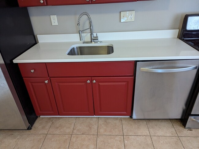 1026 Fredonia Ct in Lansdowne, MD - Building Photo - Building Photo