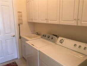 401 SW 33rd Ave in Cape Coral, FL - Building Photo - Building Photo