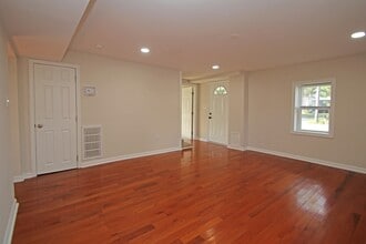 169 W Lee St in New Market, VA - Building Photo - Building Photo