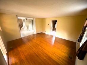 3 E 3rd Ave in Warren, PA - Foto de edificio - Building Photo