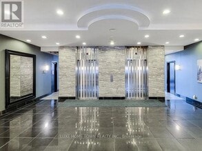 135 James St S in Hamilton, ON - Building Photo - Building Photo