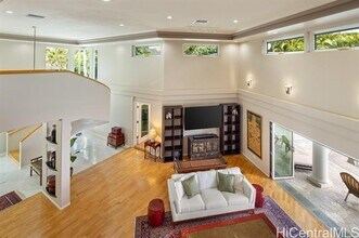 4346 Kahala Ave in Honolulu, HI - Building Photo - Building Photo