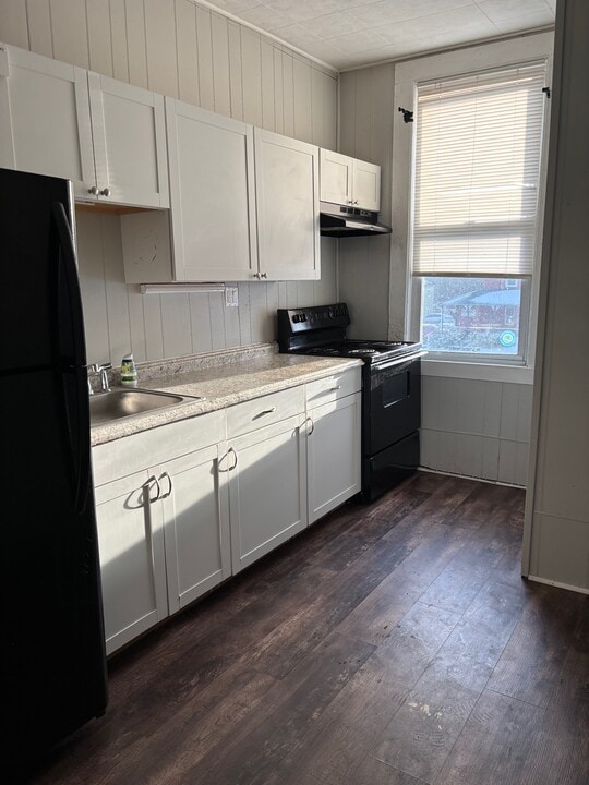 634 Main St in Tobyhanna, PA - Building Photo