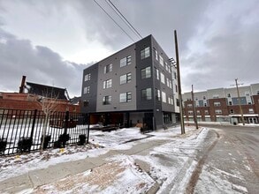 Southtown Lofts in Grand Rapids, MI - Foto de edificio - Building Photo