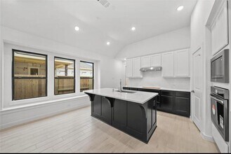 4142 KINSEY ST in Arcola, TX - Building Photo - Building Photo