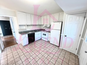 1061 Willow Brook Dr in St. Louis, MO - Building Photo - Building Photo