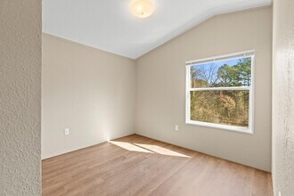 15843 Country Way in Lindale, TX - Building Photo - Building Photo