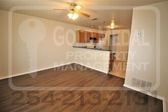 1106 Leslie Cir in Killeen, TX - Building Photo - Building Photo