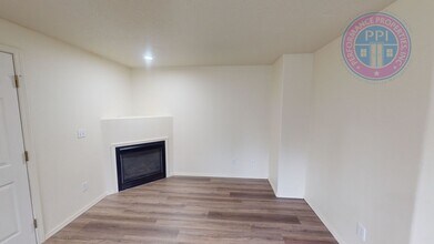 2404 SE 113th Ave in Portland, OR - Building Photo - Building Photo