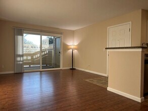 150 Reflections Dr in San Ramon, CA - Foto de edificio - Building Photo