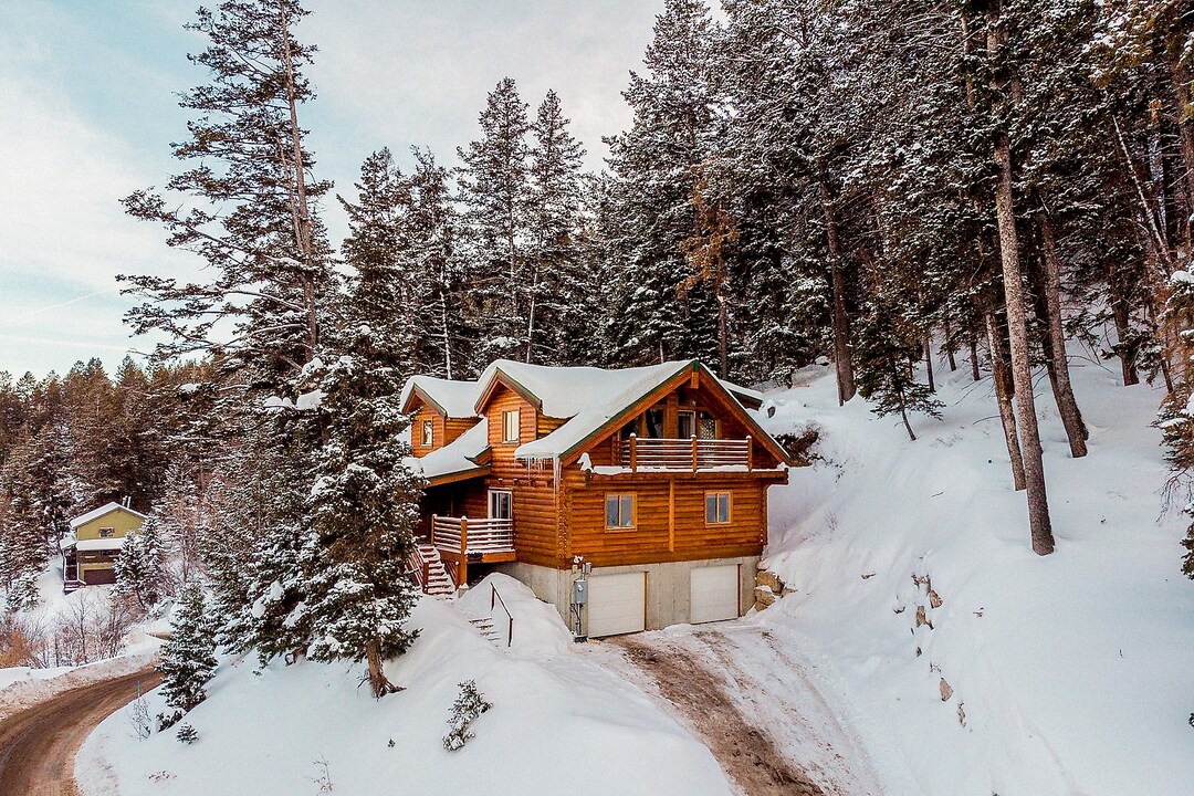 180 Matterhorn Dr in Park City, UT - Building Photo