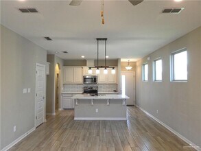 15 E Candor Dr in Edinburg, TX - Building Photo - Building Photo