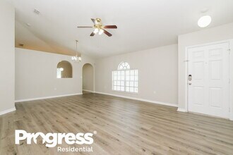 927 Brenton Leaf Dr in Ruskin, FL - Building Photo - Building Photo