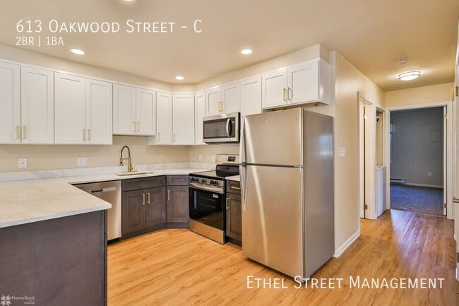 property at 613 Oakwood St
