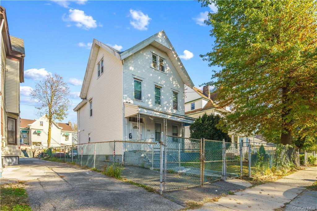 315 S 4th Ave in Mount Vernon, NY - Building Photo