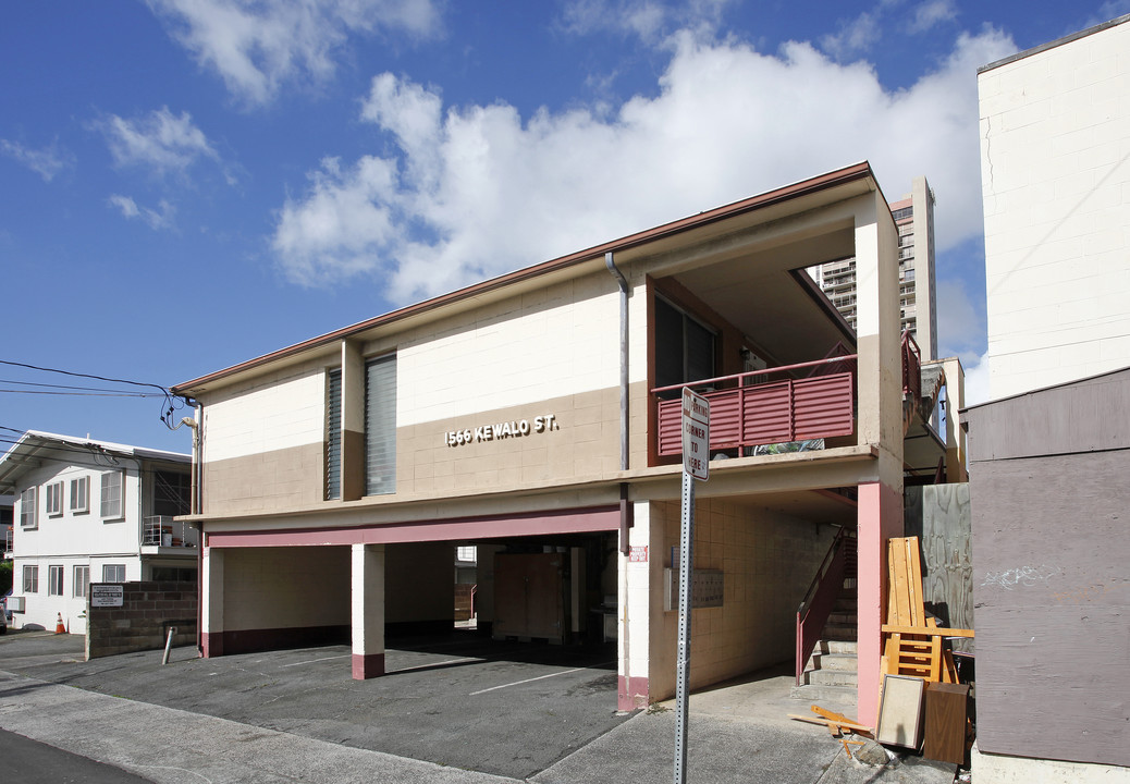 1566 Kewalo St in Honolulu, HI - Foto de edificio