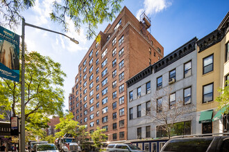 Colonnade East in New York, NY - Building Photo - Building Photo