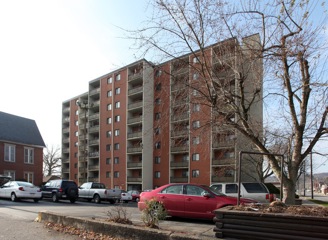 Greenville House in Greenville, PA - Building Photo - Building Photo