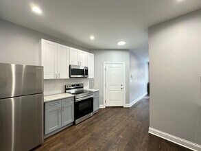 1224 W Rosemont Ave in Chicago, IL - Building Photo - Building Photo