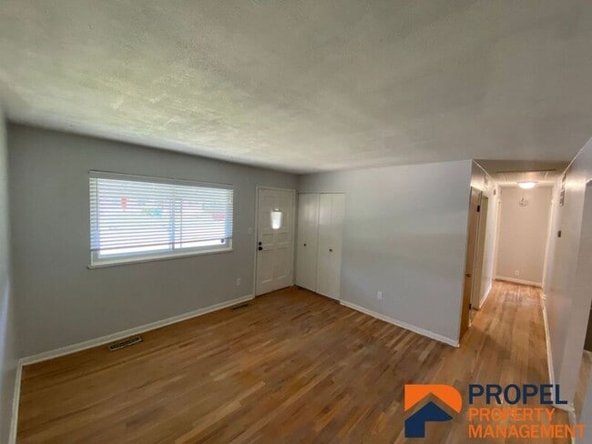 2660 Peachcrest St in Ypsilanti, MI - Building Photo - Building Photo