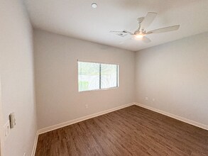 1645 E Cheery Lynn Rd in Phoenix, AZ - Building Photo - Building Photo