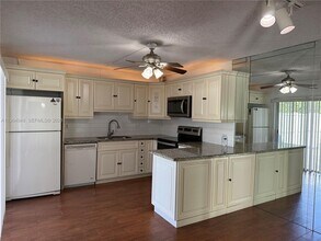 22192 Boca Rancho Dr in Boca Raton, FL - Building Photo - Building Photo