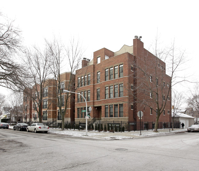 6024-6036 N Damen Ave in Chicago, IL - Foto de edificio - Building Photo