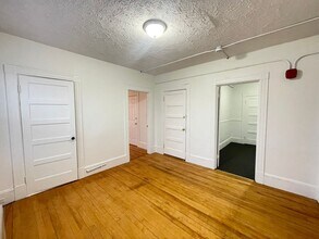 457 Beech St in Manchester, NH - Building Photo - Building Photo