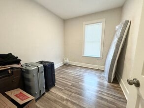 44 Crescent Ave, Unit 1T in Boston, MA - Building Photo - Building Photo