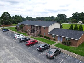 3033 Adams Blvd in Greenville, NC - Building Photo - Building Photo