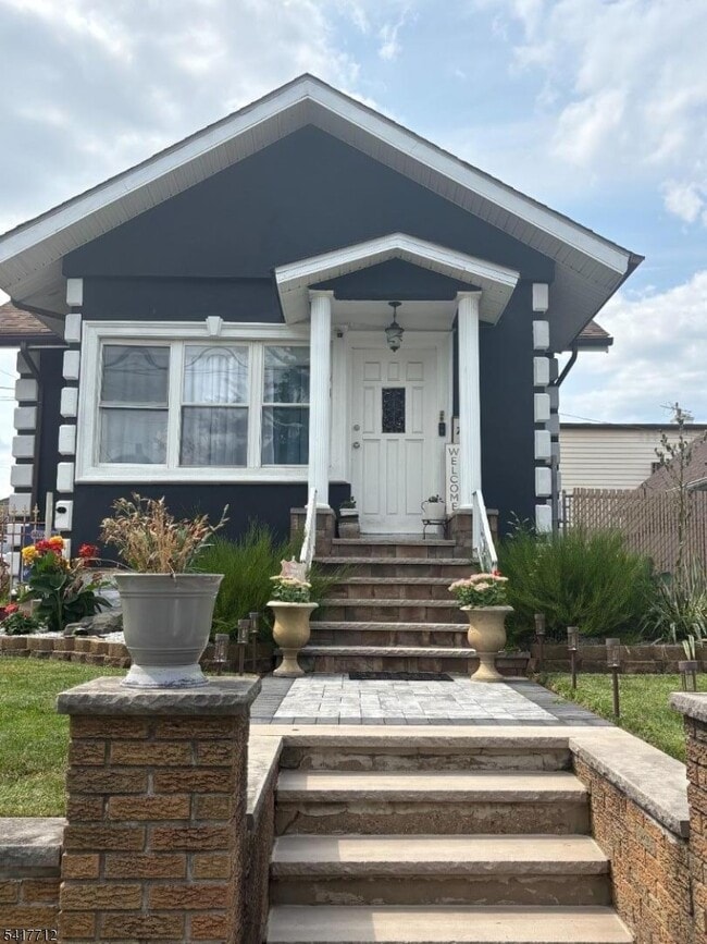 property at 707 Bonnett St